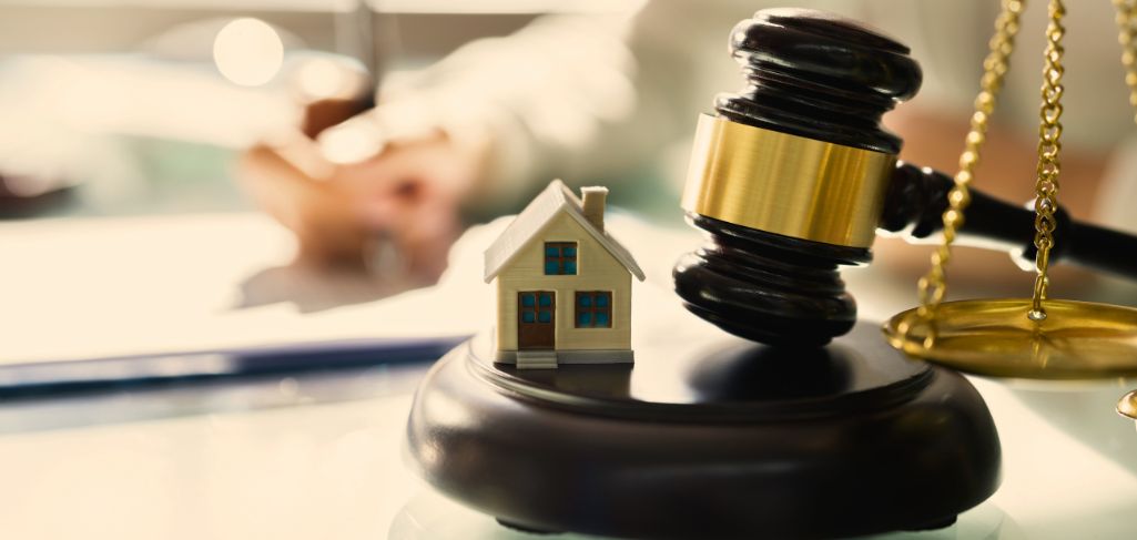 Real Estate Lawyer